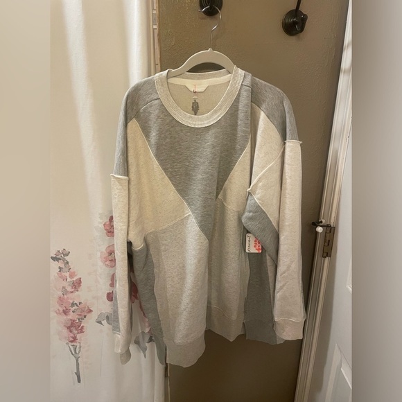 Free People Making It Pullover XL Color: Mixed Heather Combo - Picture 5 of 6